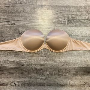 Strapless Victoria’s Secret Very Sexy Push Up Bra in Nude 36DD